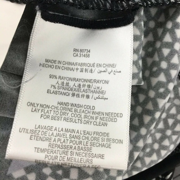 Bcbgmaxazria Dawson LongSleeve Graphic Shift Dress - Picture 7 of 7